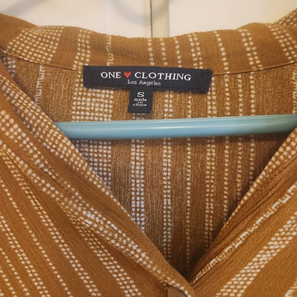 70s style tie waist button down - Picture 3 of 5